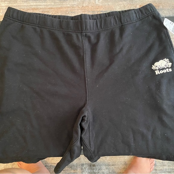 Roots Organic Original Sweatshorts - Picture 1 of 4